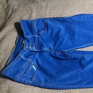 FashionNova denim skinny jeans